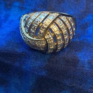 Gold-Tone Dome Ring with Clear Crystal Accents 925 silver 7.8 grams size 9